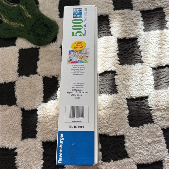 500 Pc Ravensburger Large Piece Format Jigsaw Puzzle - Picture 3 of 6